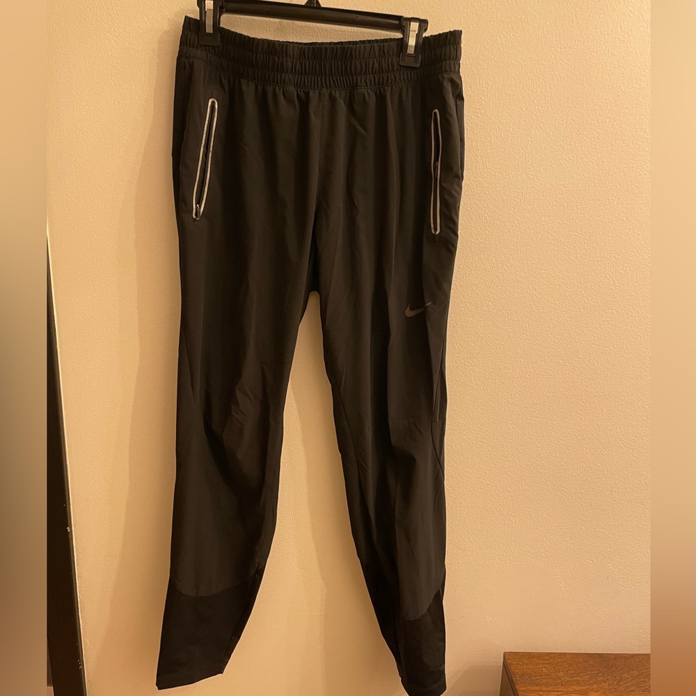 Nike womens pants